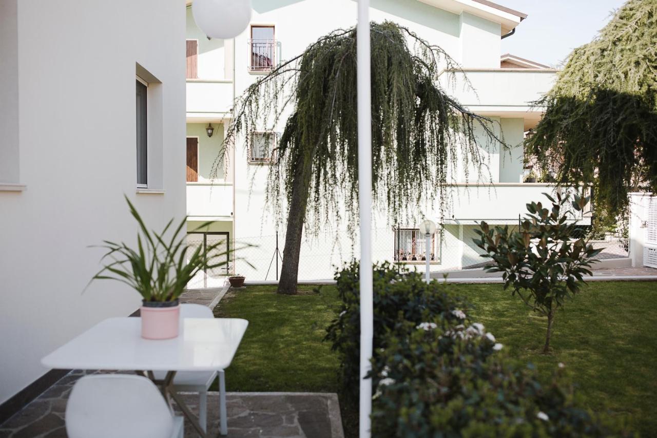 B&B "Al Colle 11" Fano Buitenkant foto