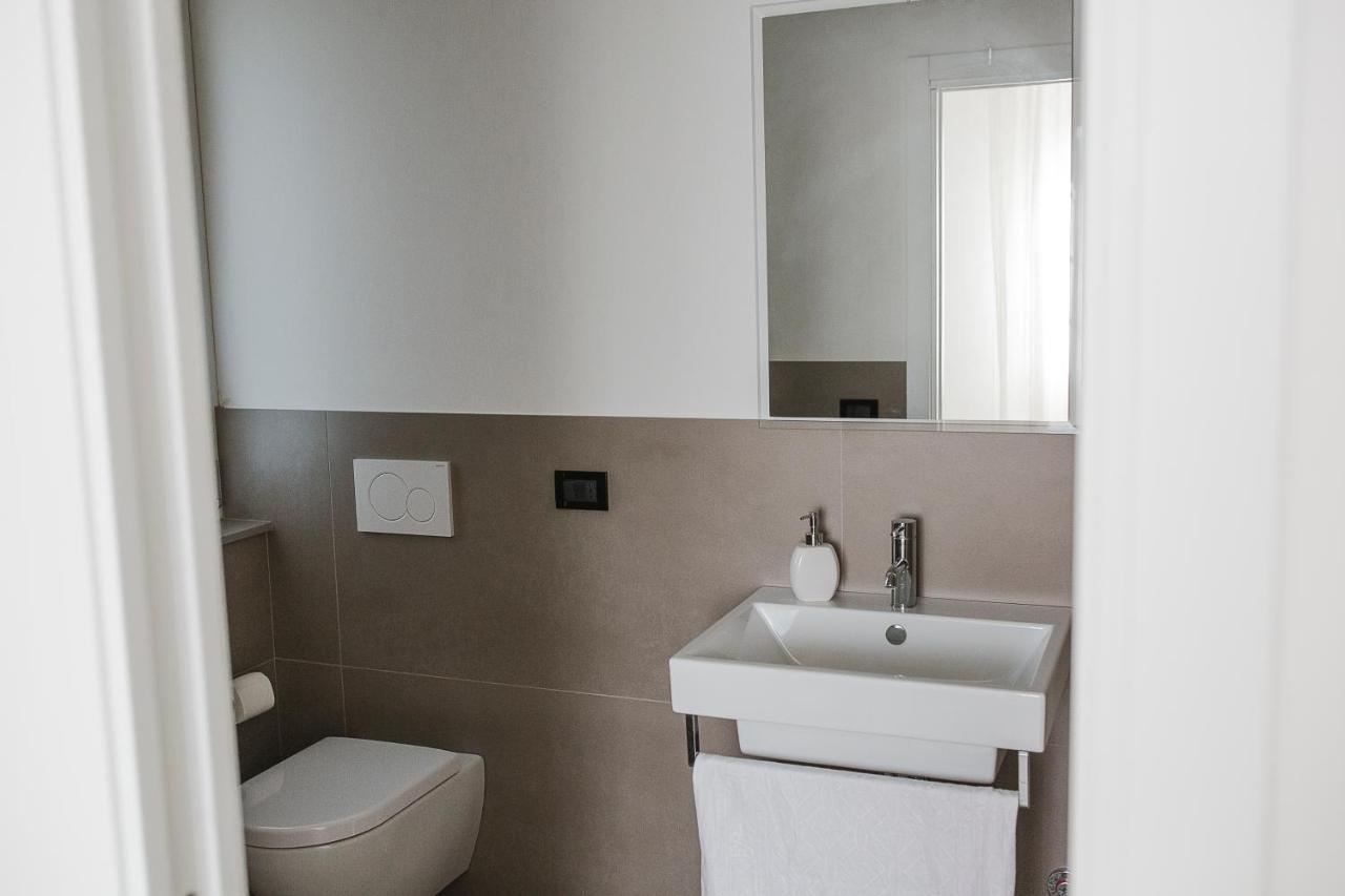 B&B "Al Colle 11" Fano Buitenkant foto