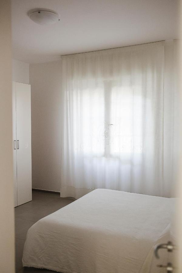 B&B "Al Colle 11" Fano Buitenkant foto
