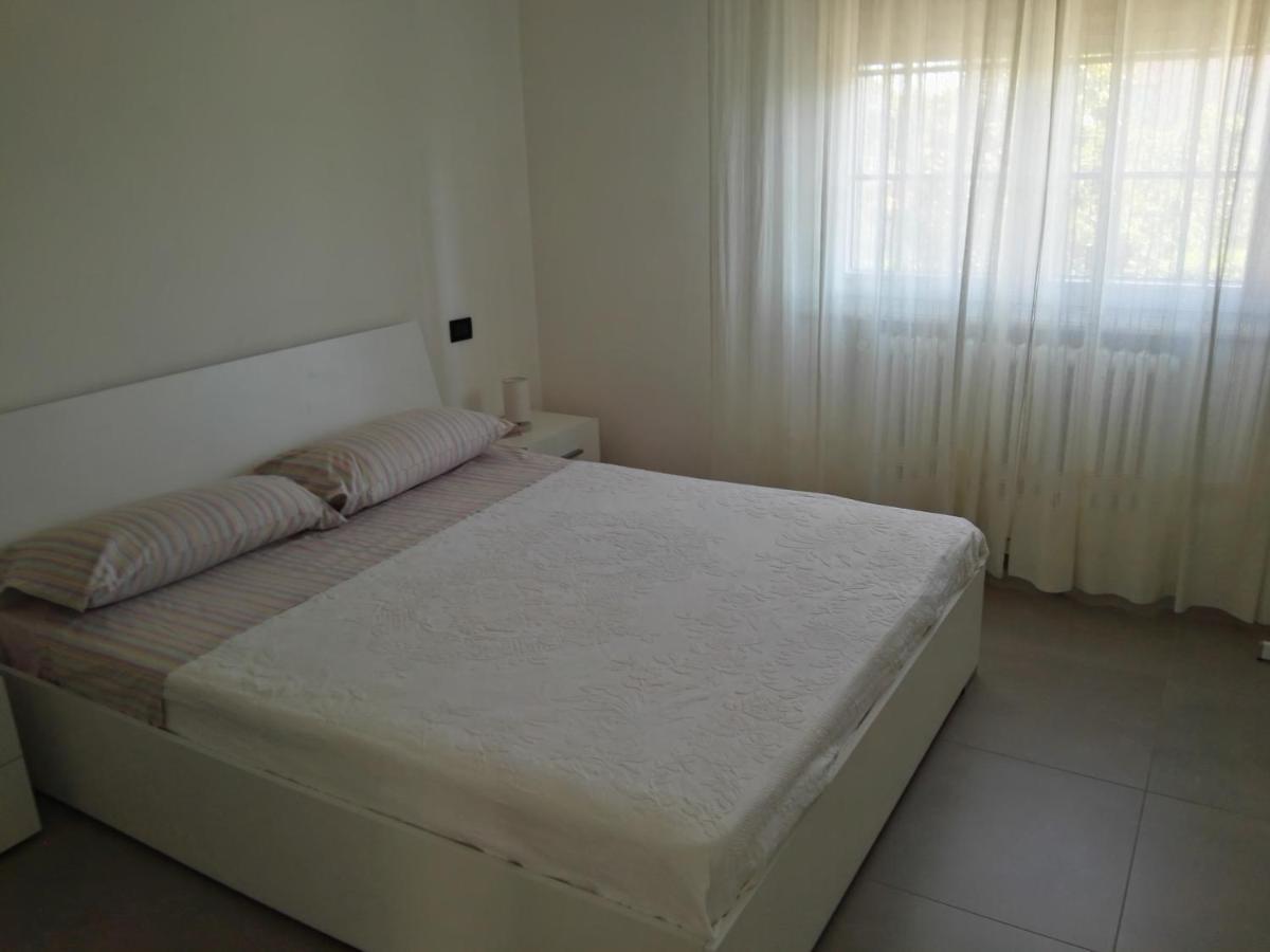 B&B "Al Colle 11" Fano Buitenkant foto
