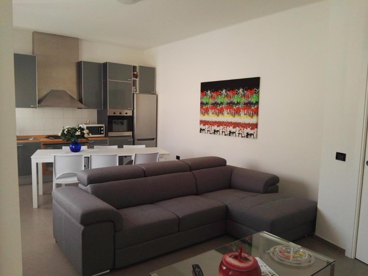 B&B "Al Colle 11" Fano Buitenkant foto